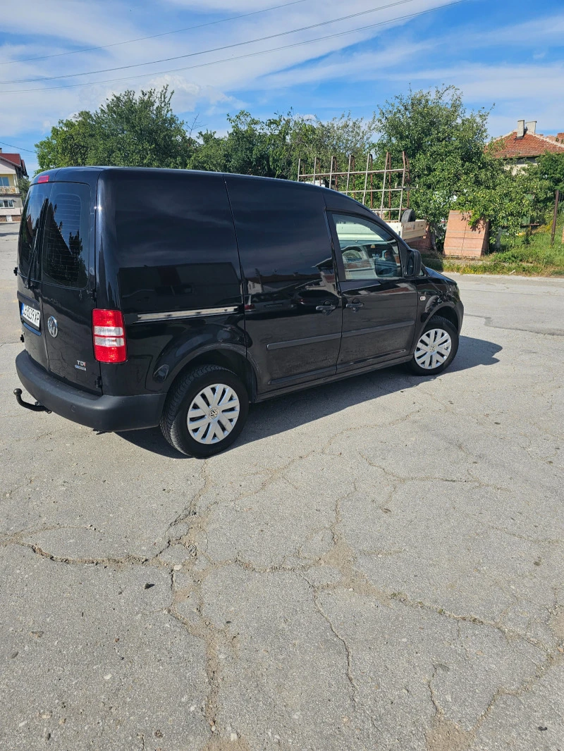 VW Caddy, снимка 4 - Автомобили и джипове - 47187049