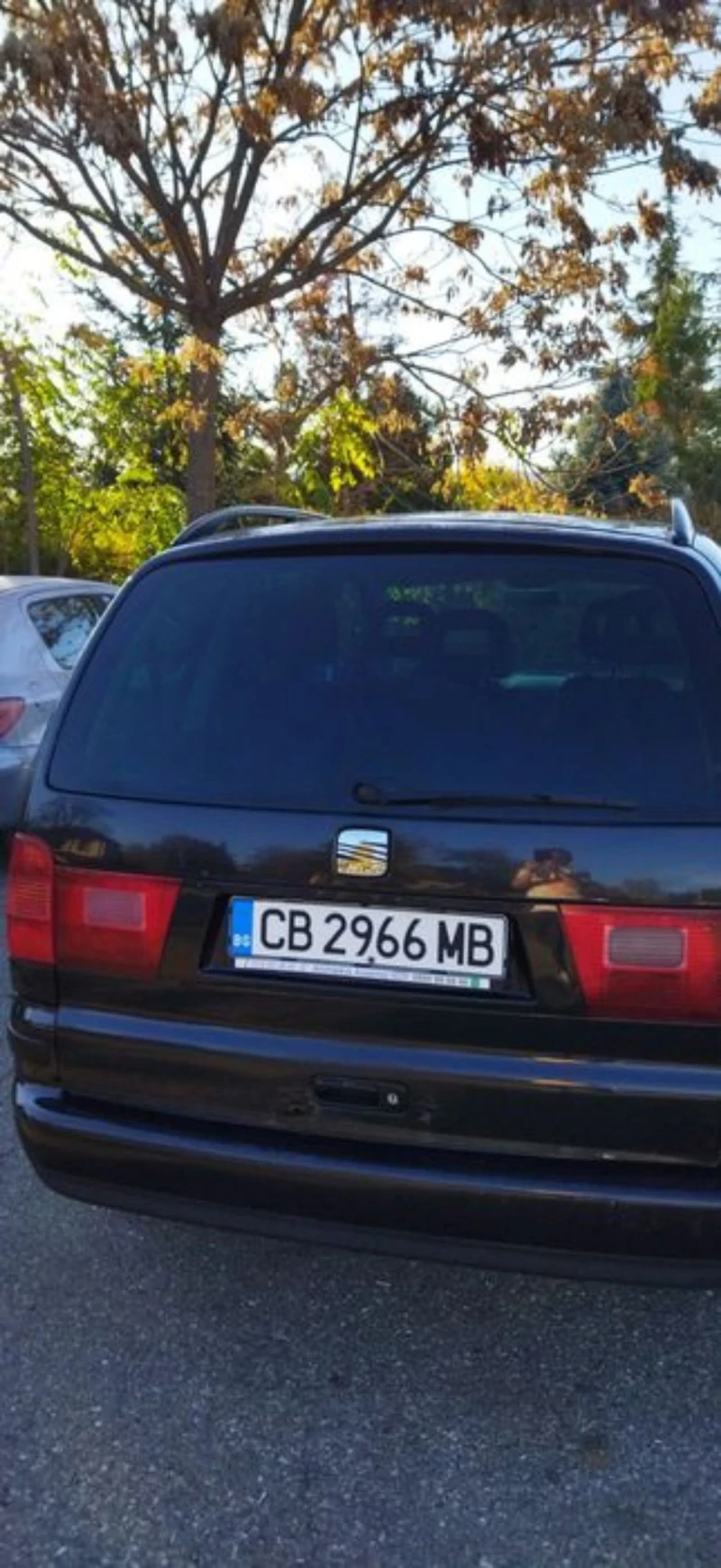 Seat Alhambra, снимка 2 - Автомобили и джипове - 48438237