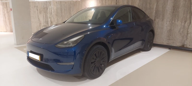 Tesla Model Y Long Range, снимка 8 - Автомобили и джипове - 48818292