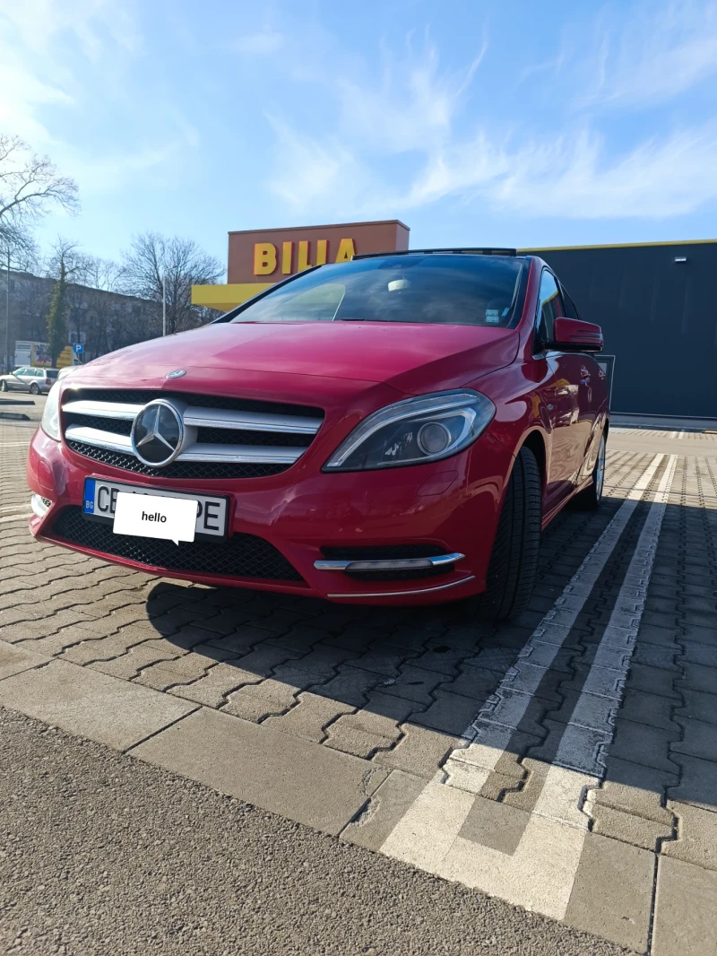 Mercedes-Benz B 180, снимка 1 - Автомобили и джипове - 48971177