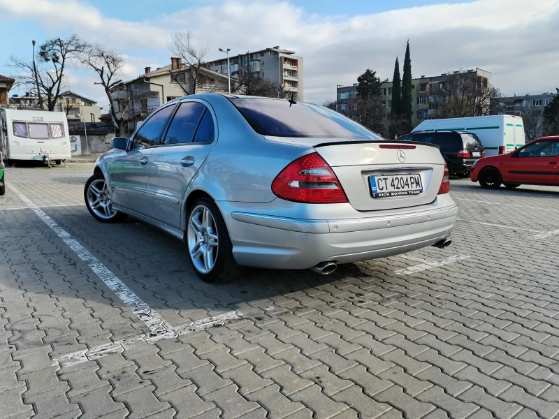 Mercedes-Benz E 320 3.2 АМГ пакет, снимка 9 - Автомобили и джипове - 49525061