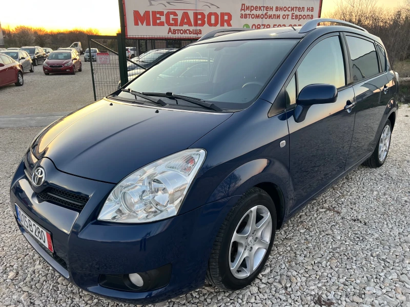 Toyota Corolla verso 2.2D4D/136p.s-Facelift/7 mesten, снимка 1 - Автомобили и джипове - 49600813