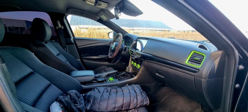 Mazda 6 2.2D 175к.с автомат , снимка 13 - Автомобили и джипове - 52868959