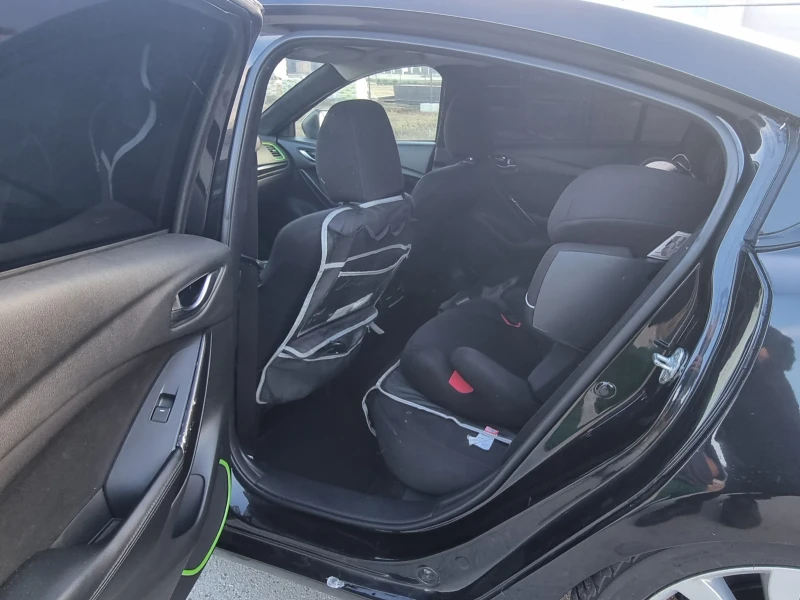 Mazda 6 2.2D 175к.с автомат , снимка 11 - Автомобили и джипове - 52868959