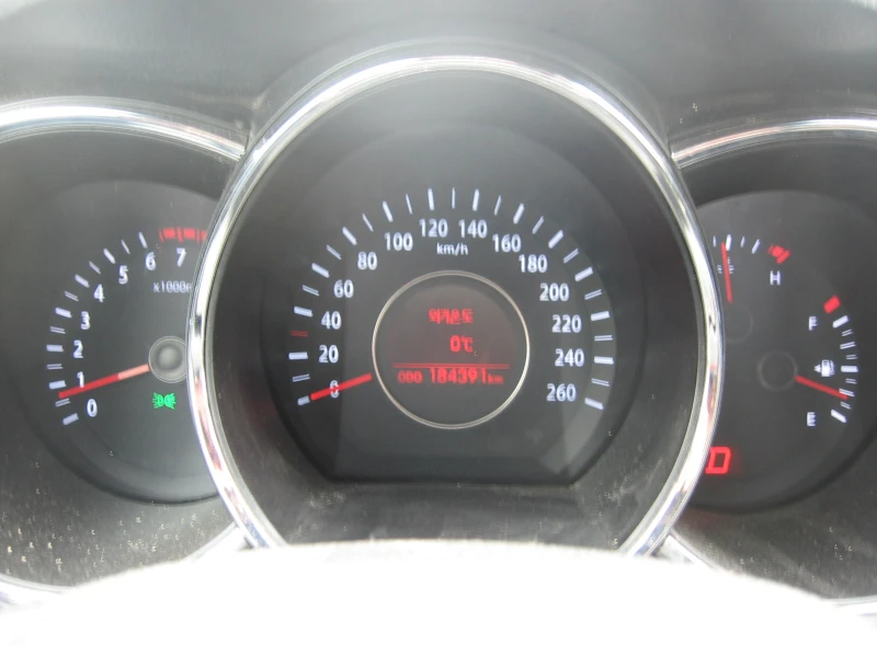 Kia K5 ГАЗ БЯЛА ПЕРЛА, снимка 10 - Автомобили и джипове - 53438878