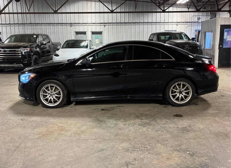Mercedes-Benz CLA 250 * AMG PACK* 4 MATIC* BLIND SPOTS* Погдрев* , снимка 2 - Автомобили и джипове - 53455715