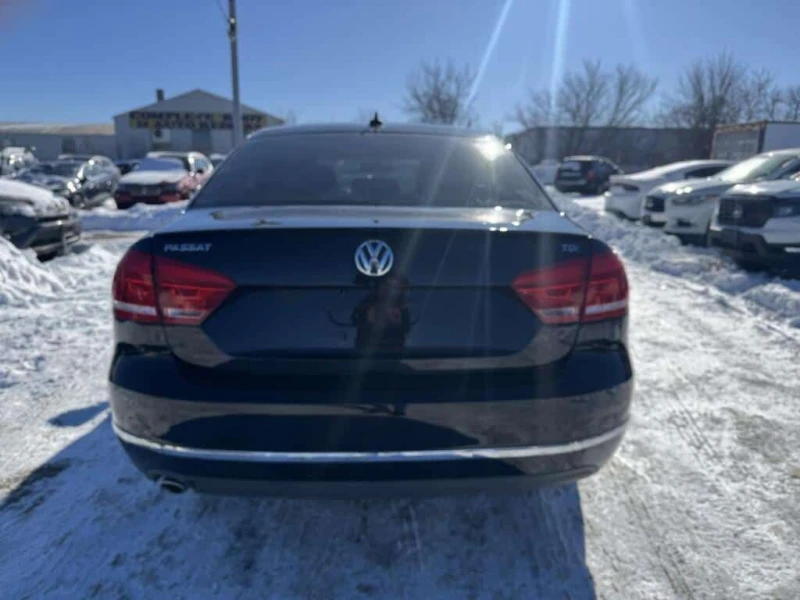VW Passat * HIGHLINE * CARFAX * ЦЕНА ДО БГ, снимка 6 - Автомобили и джипове - 53529259