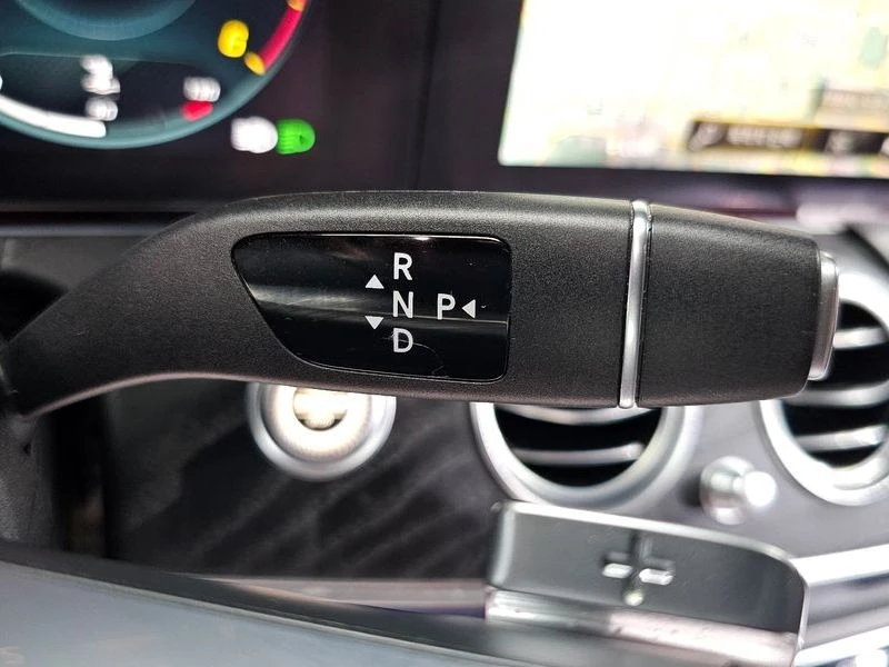 Mercedes-Benz E 220 E220d 4MATIC AMG Line| 194�.�. | Mobile.bg � ����������� 9