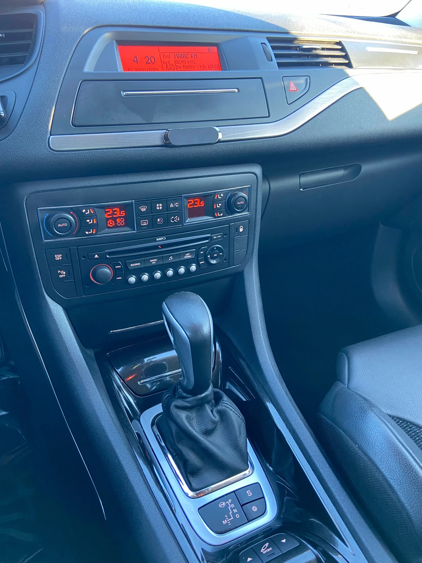 Citroen C5 3.0i V6 Бензин EXCLUSIVE | Mobile.bg — изображение 14