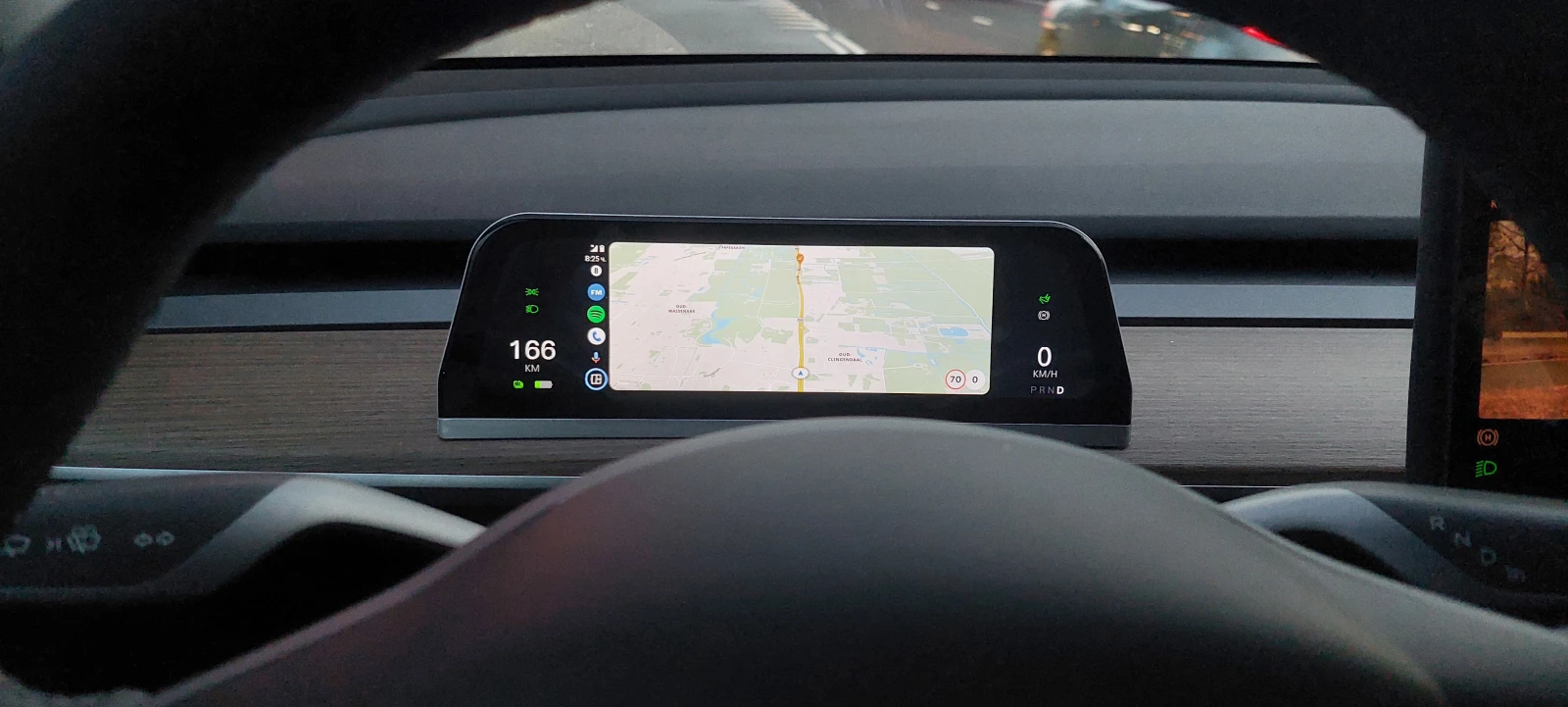 Tesla Model Y Long Range - изображение 5