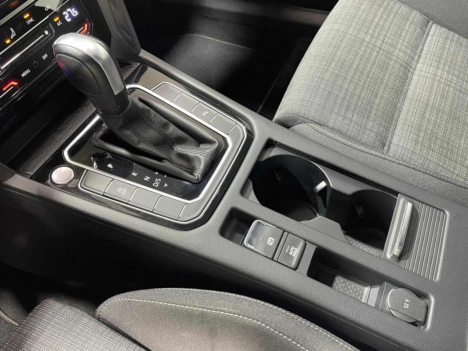 VW Passat VARIANT/2.0TDI/150HP/BUSINESS/MASS/LANE/282vpr | Mobile.bg   11