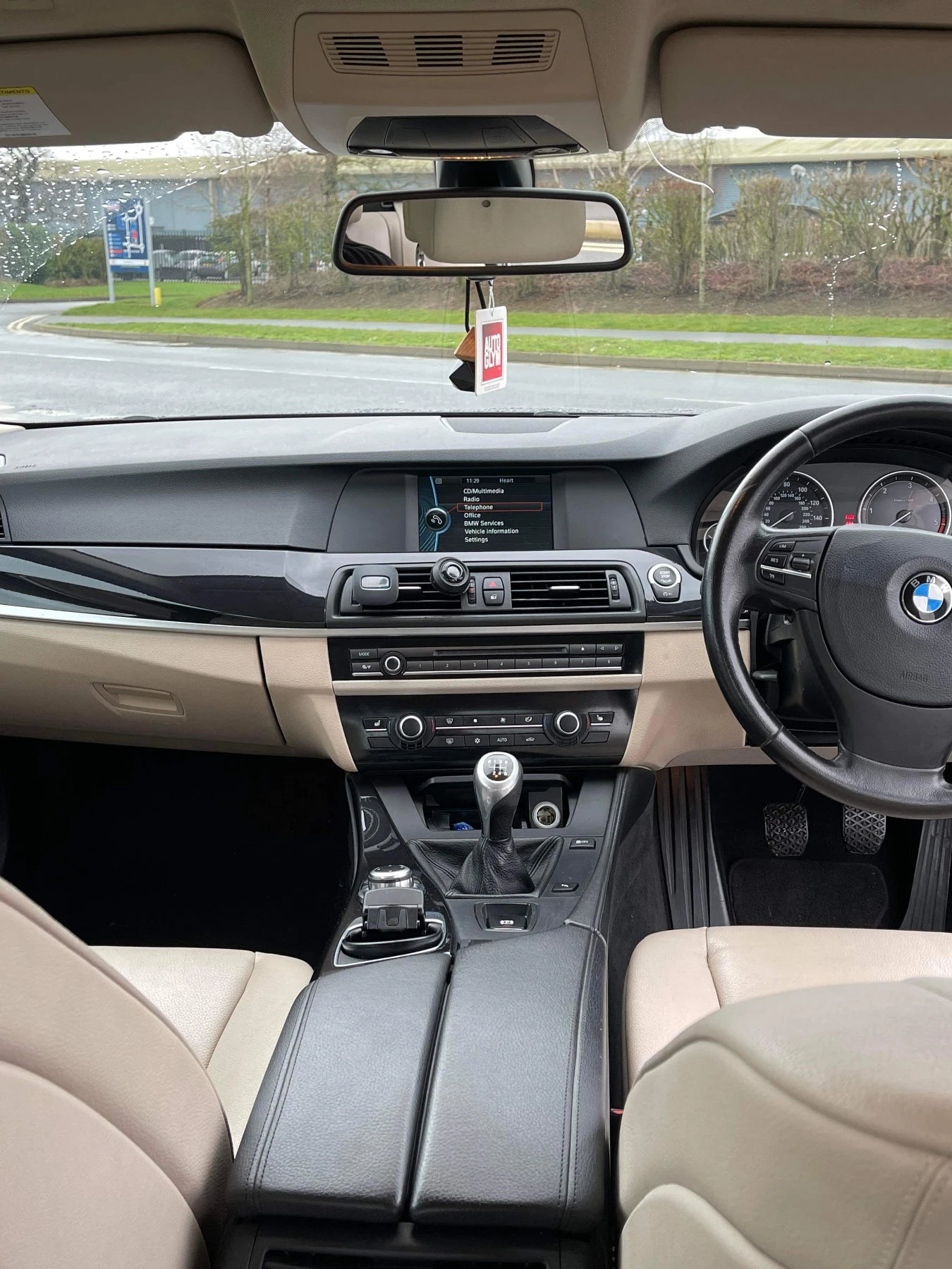 BMW 520  - изображение 8