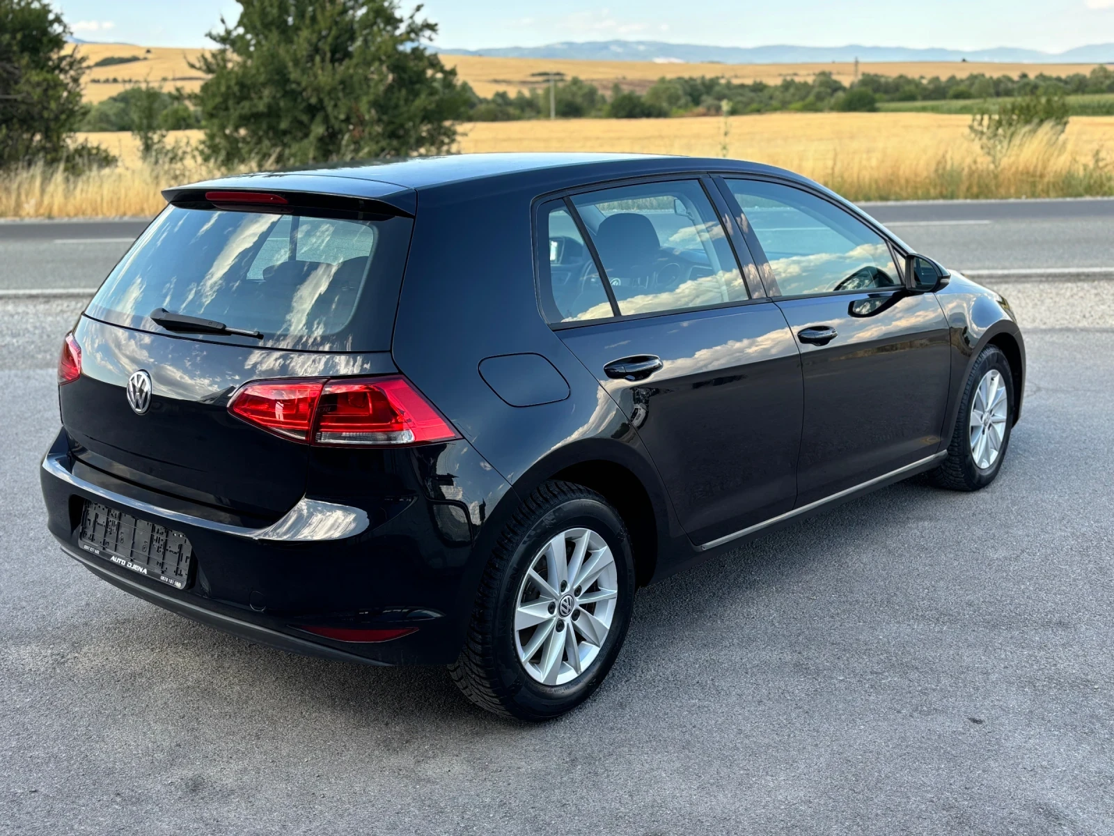 VW Golf 1.6 TDI  90 к.с.  TOP  - изображение 4