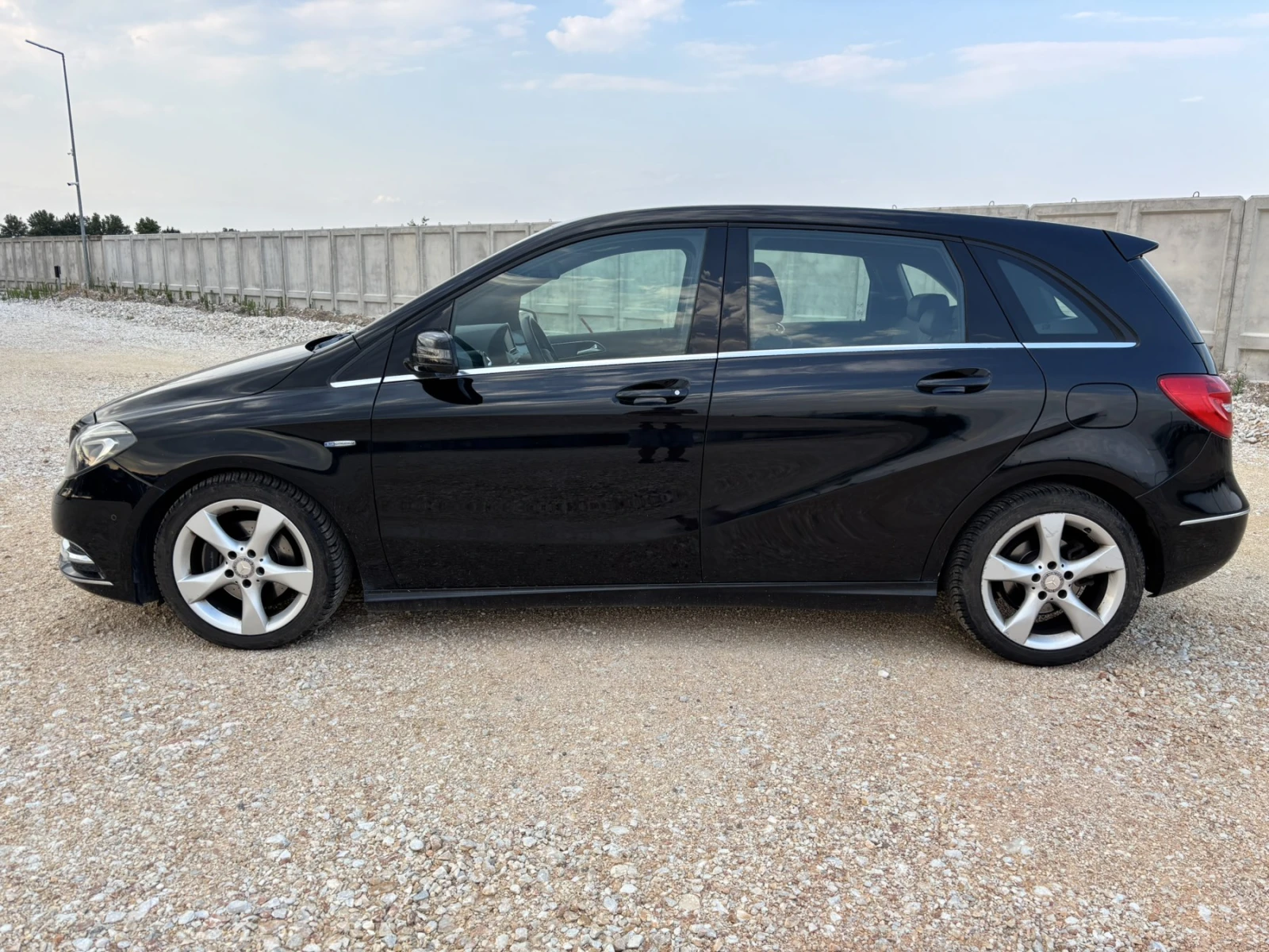 Mercedes-Benz B 200 W246 1.8CDI - изображение 6
