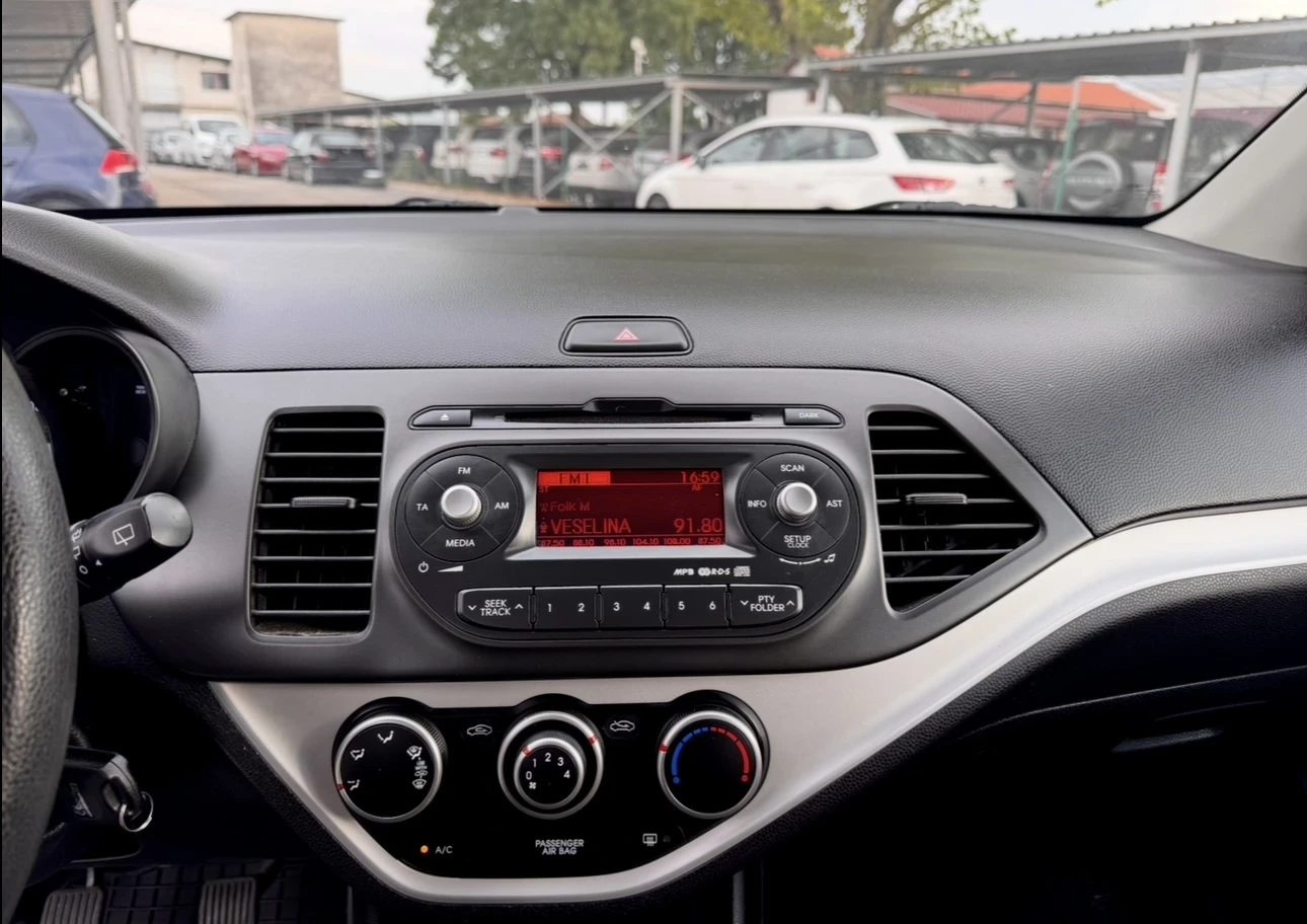 Kia Picanto 1.0i / 102.000КМ ! - СЕРВИЗНА ИСТОРИЯ ! / Euro 5B - изображение 9