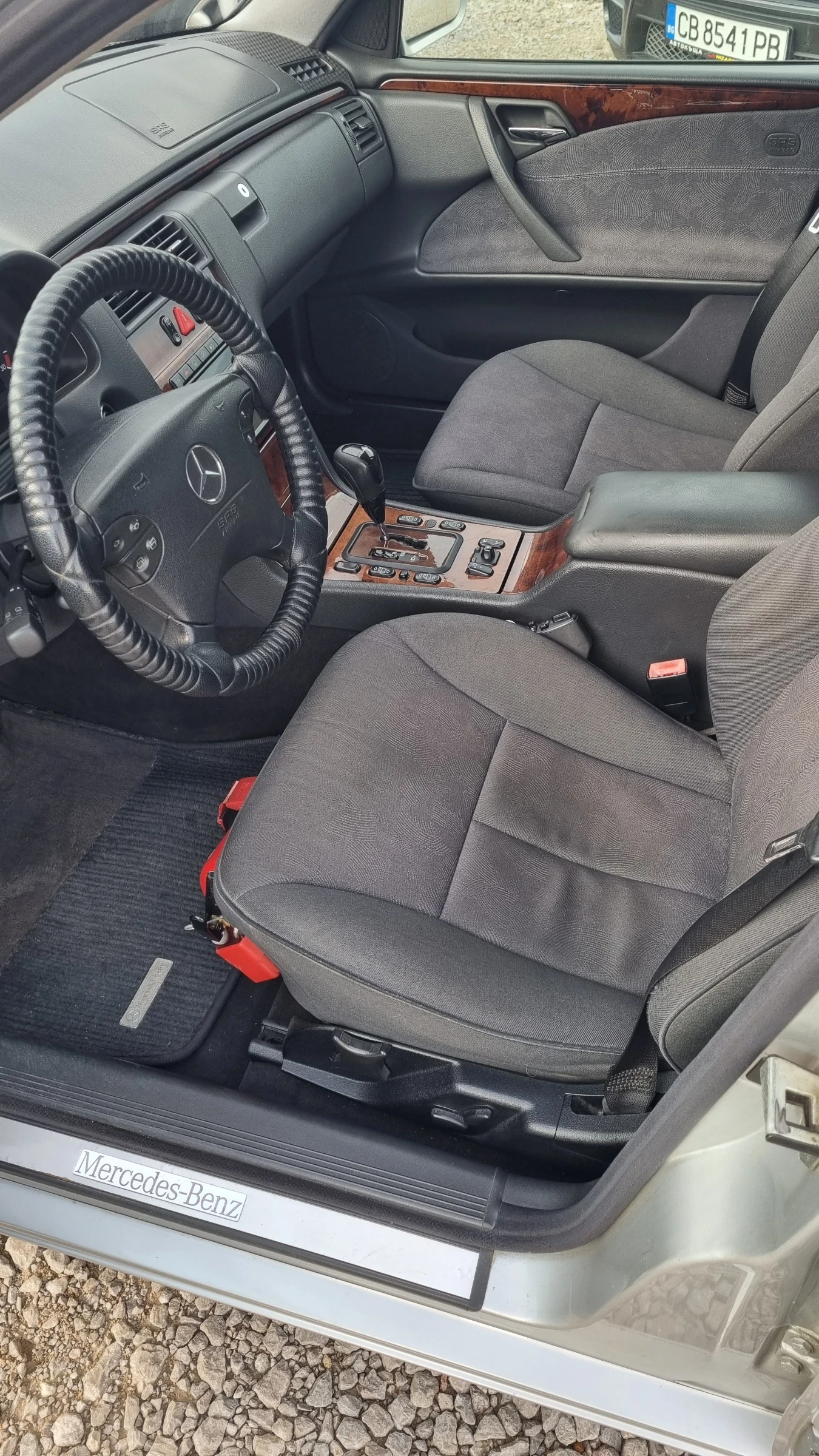 Mercedes-Benz E 320 CDI Elegance - изображение 8