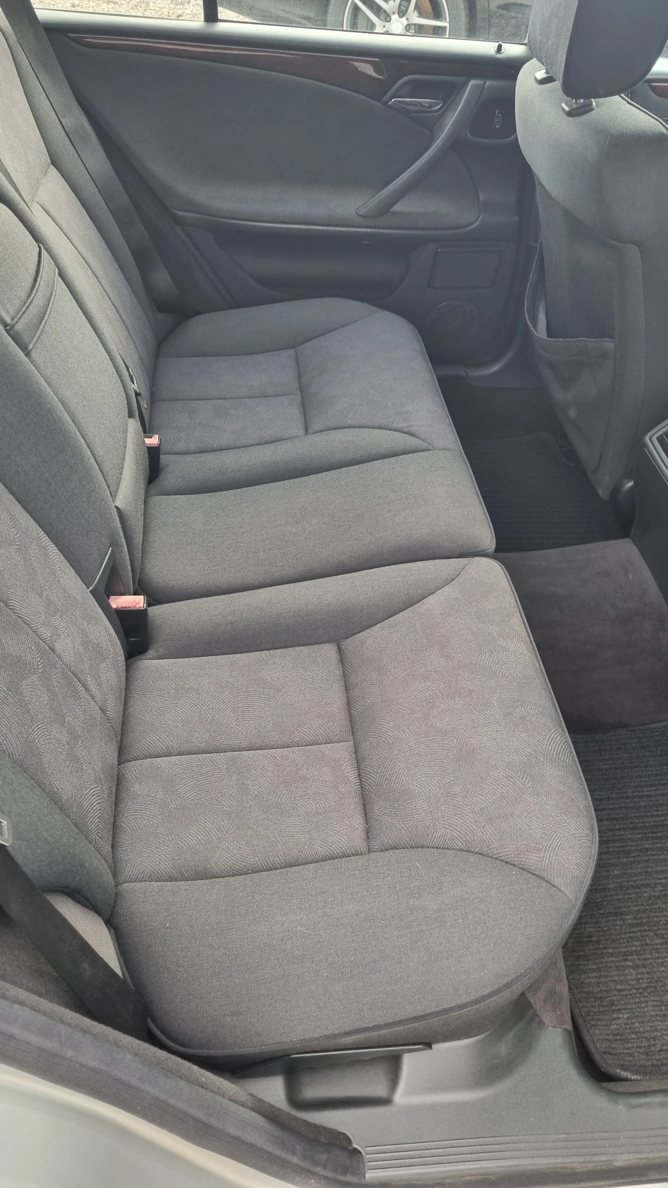 Mercedes-Benz E 320 CDI Elegance - изображение 10