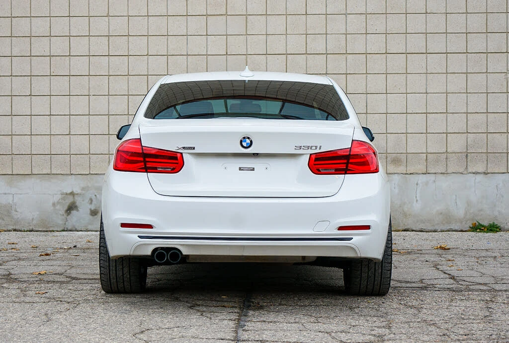 BMW 330 xDrive * АвтоКреди* (ЦЕНА ДО БГ)*  - изображение 5