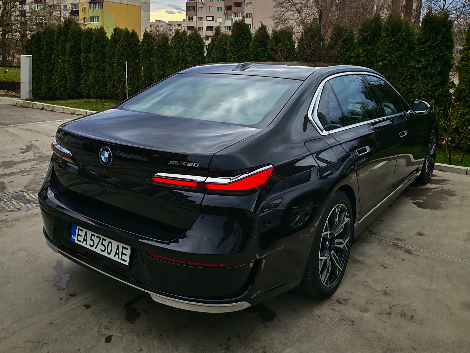 BMW i7 Xdrive60 | Mobile.bg � ����������� 3