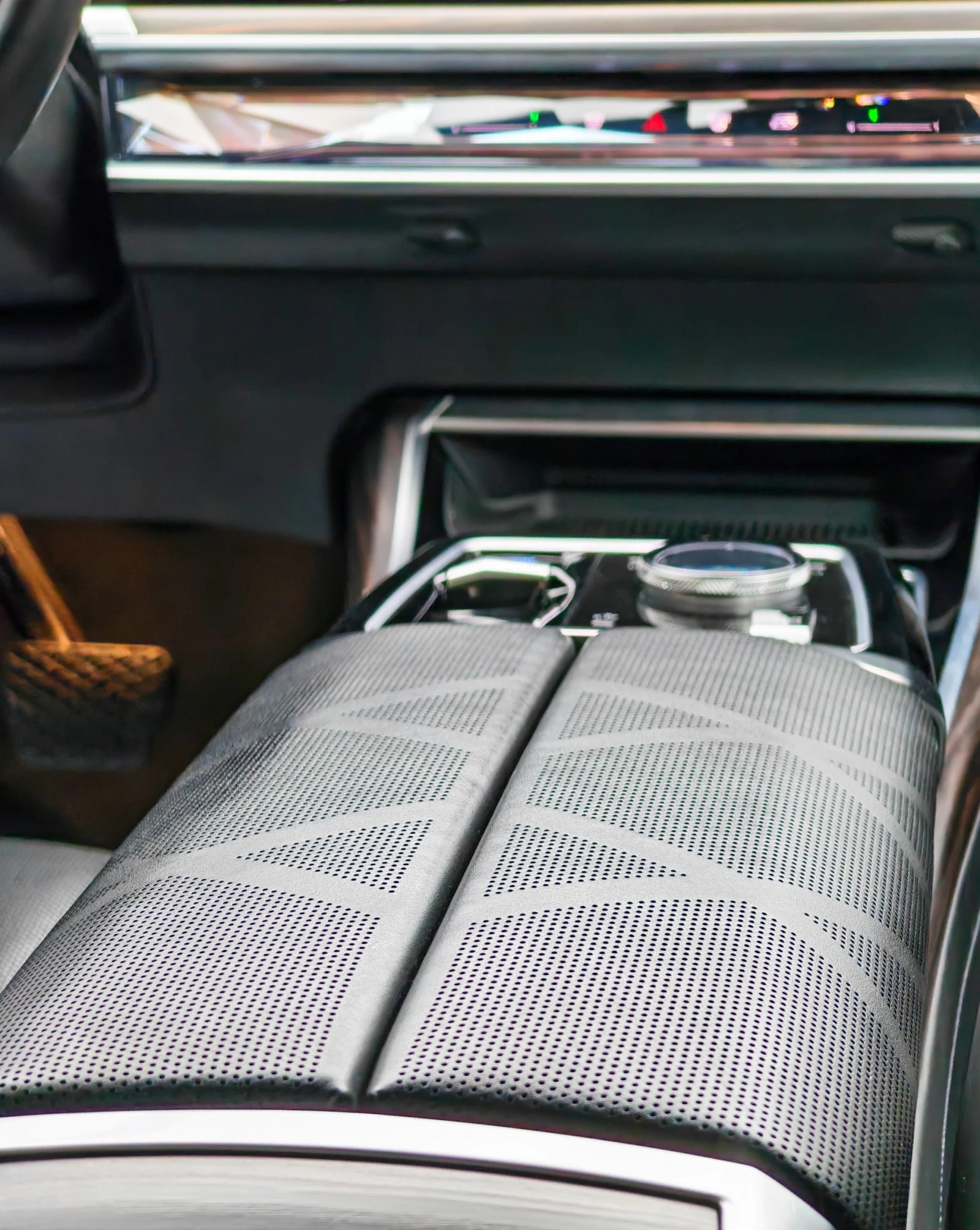 BMW i7 Xdrive60 | Mobile.bg � ����������� 15