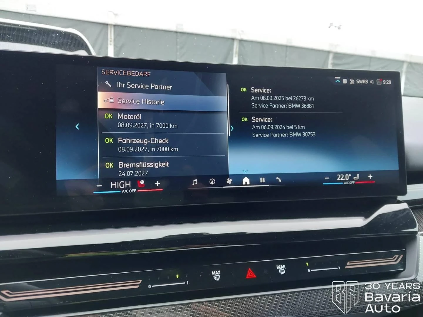 BMW 520 d xDrive Touring M Sport Paket Steptronic, снимка 11 - Автомобили и джипове - 54000117