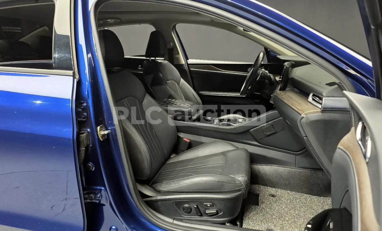 Kia K5 EX* ДИГИТАЛ* ПОДГРЕВ* ОБДУХ* 360 КАМЕРИ* FULL* , снимка 10 - Автомобили и джипове - 54056306