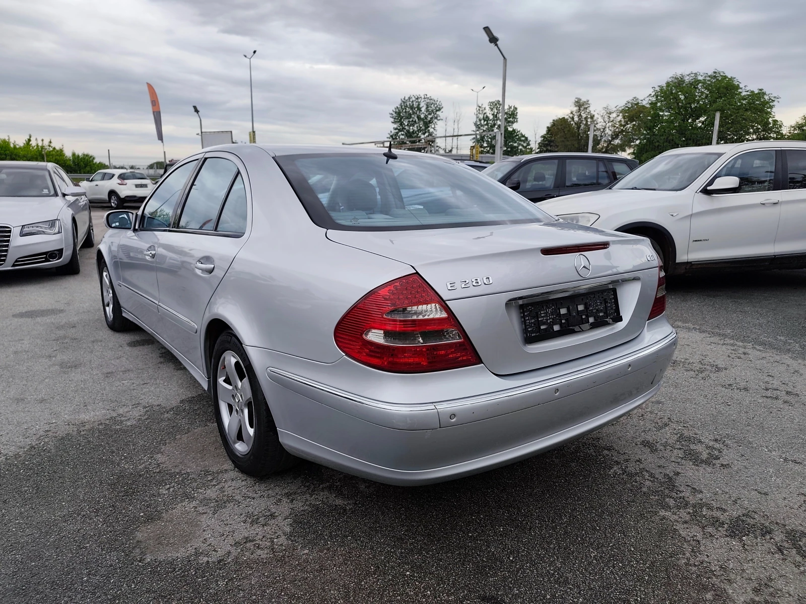 Mercedes-Benz E 280 CDI  РЪЧКА, снимка 5 - Автомобили и джипове - 54497028