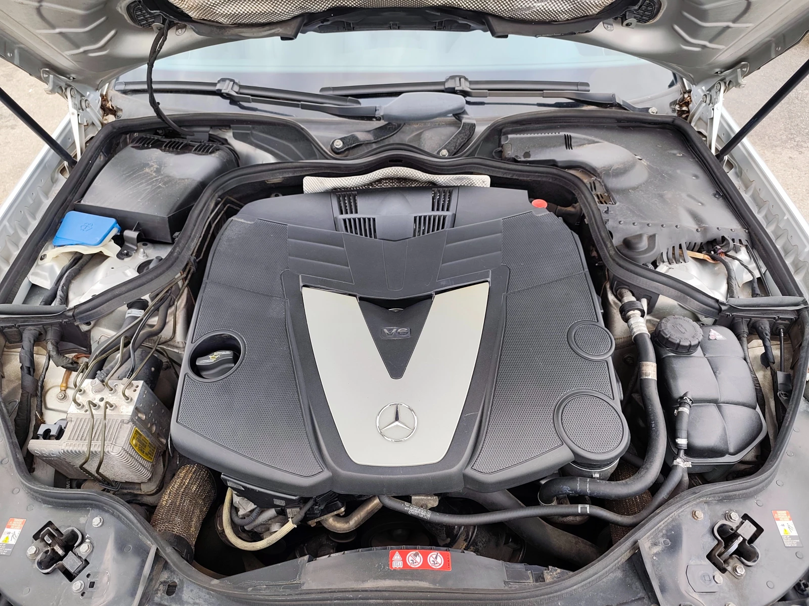 Mercedes-Benz E 280 CDI  РЪЧКА, снимка 17 - Автомобили и джипове - 54497028