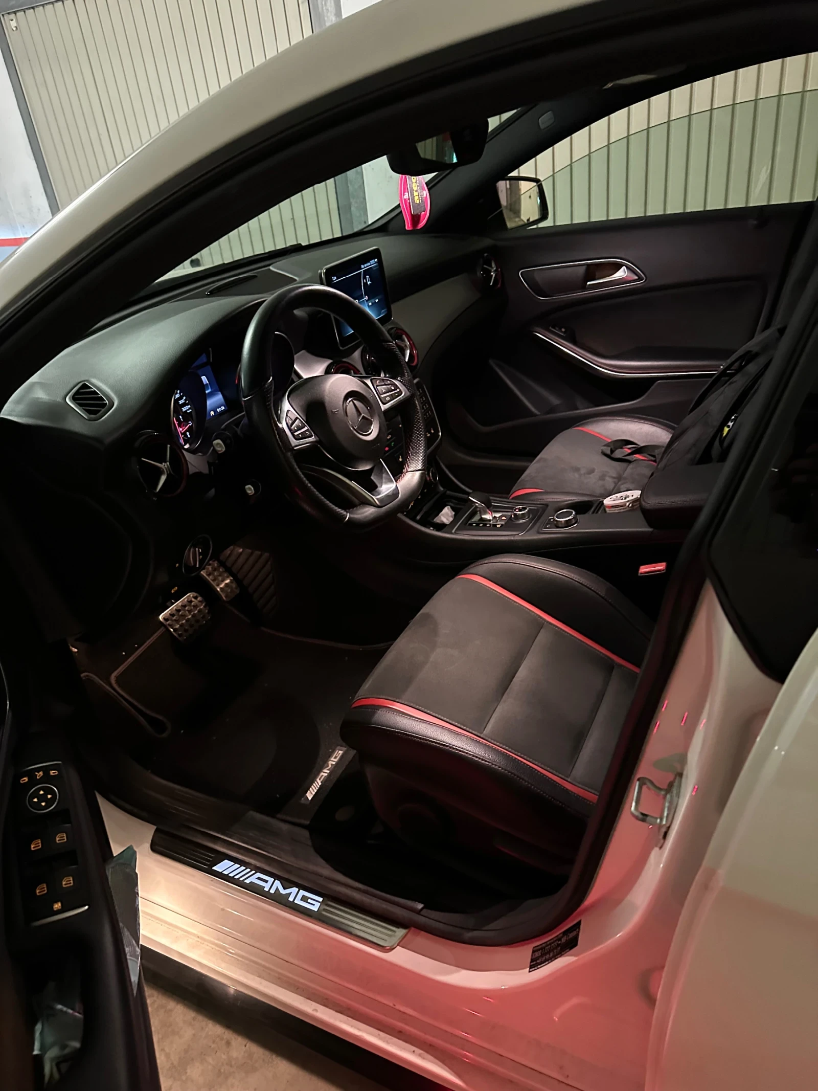 Mercedes-Benz CLA 45 AMG PANORAMA  ПОДГРЕВ  BLACK-WHITE RECARO КАМЕРА, снимка 6 - Автомобили и джипове - 54565416