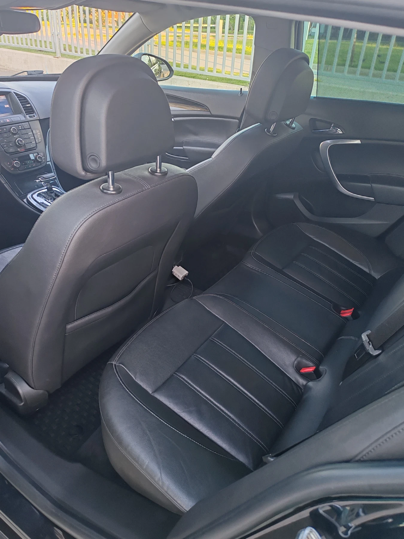 Opel Insignia, снимка 7 - Автомобили и джипове - 54722644