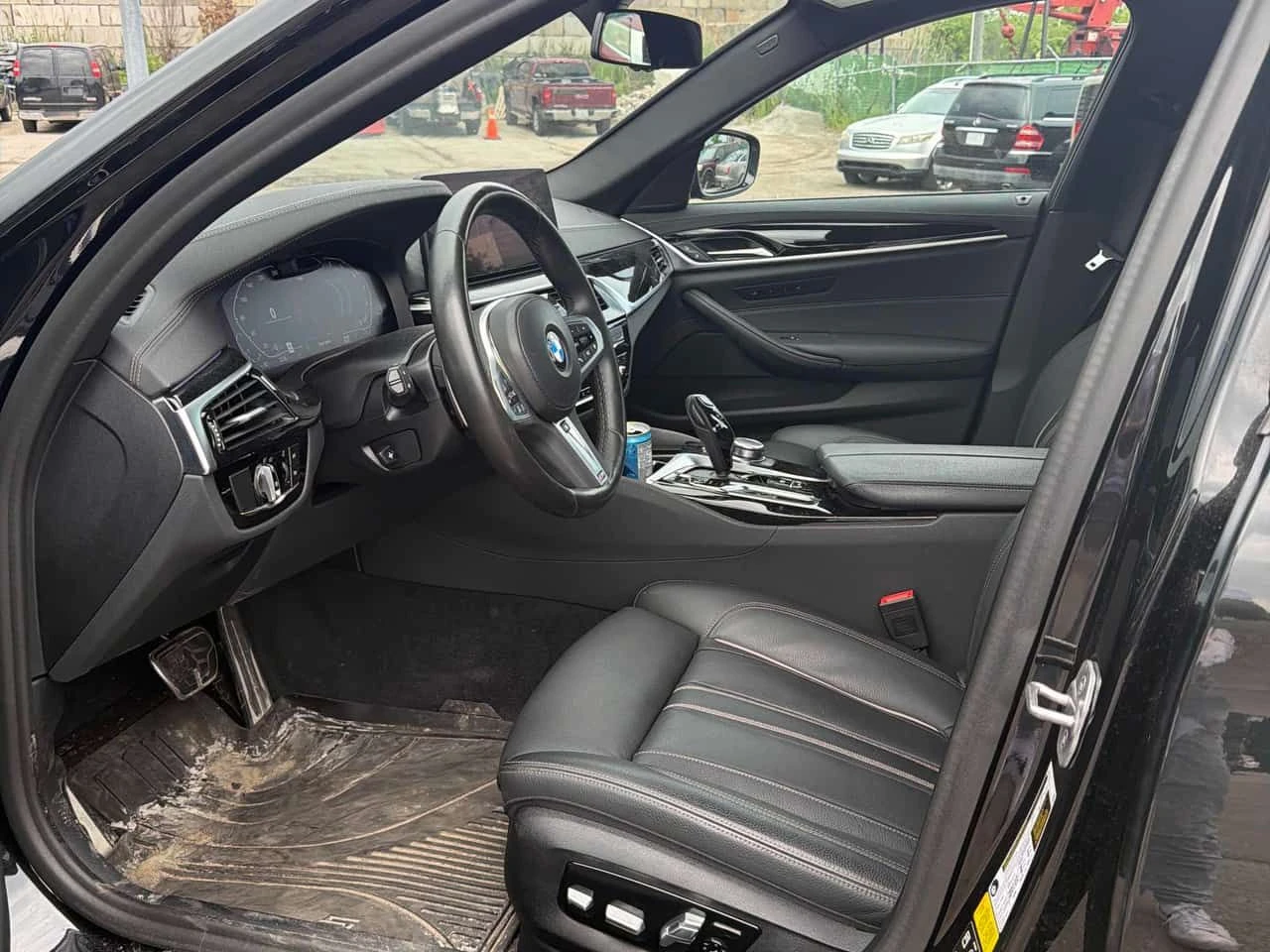 BMW 540 MPackage Distronic xDrive  CARFAX, снимка 6 - Автомобили и джипове - 55046083