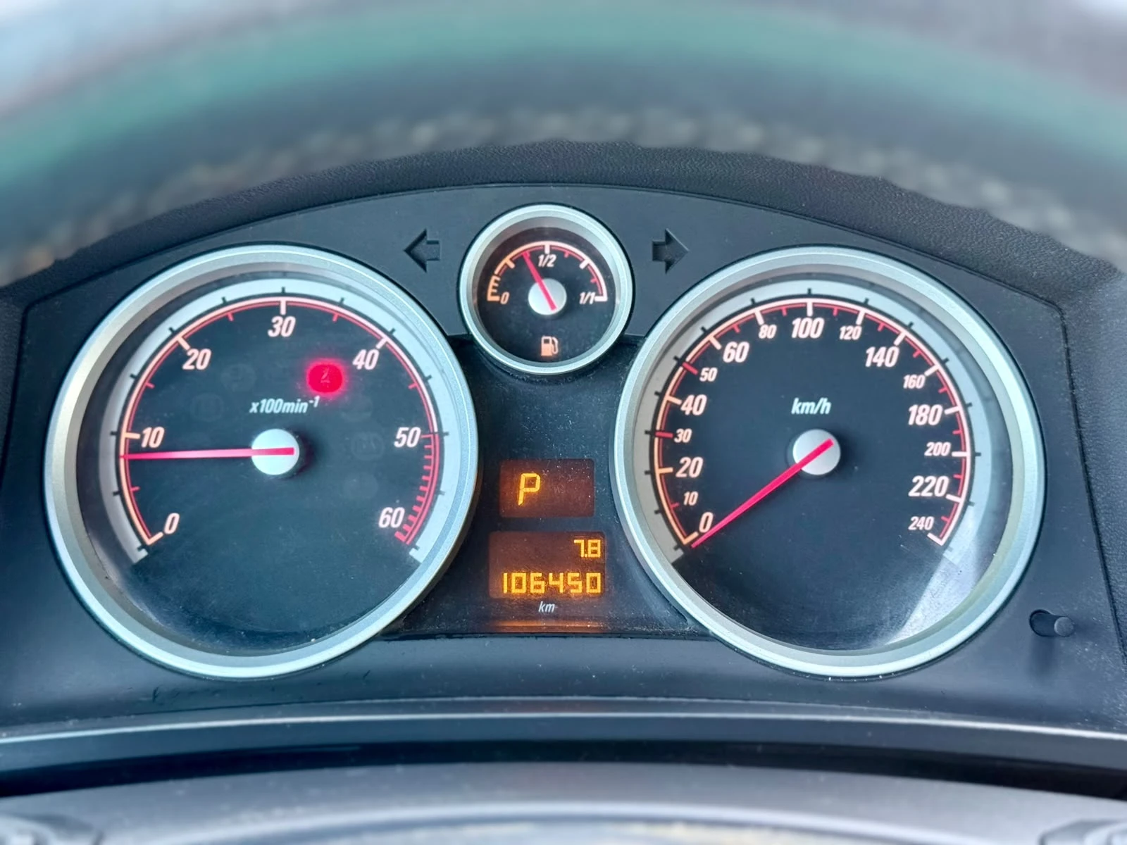 Opel Zafira 1.9CDTI* 7 МЕСТЕН* РЕАЛНИ КИЛОМЕТРИ* ГАРАЖЕН, снимка 11 - Автомобили и джипове - 55238236