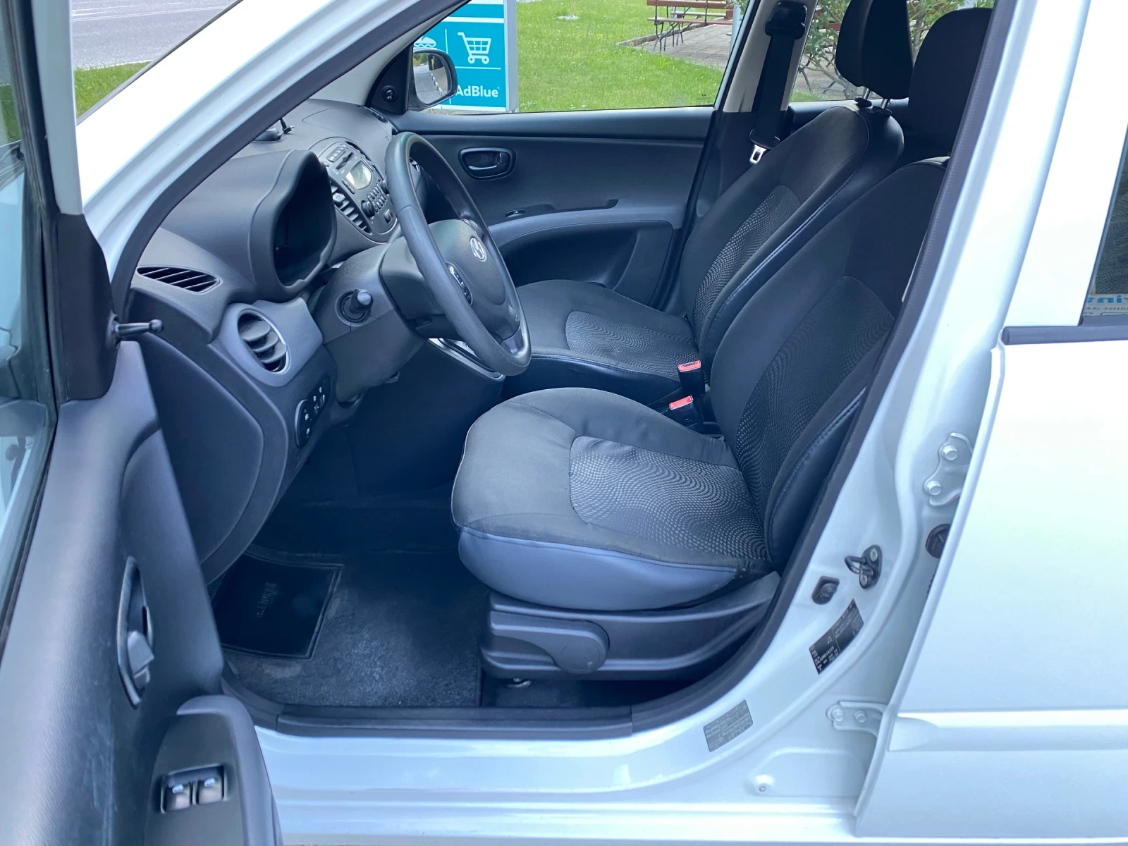 Hyundai I10 1.2i* 84кс* АВТОМАТ* 4-цилиндров двигател, снимка 7 - Автомобили и джипове - 55409857