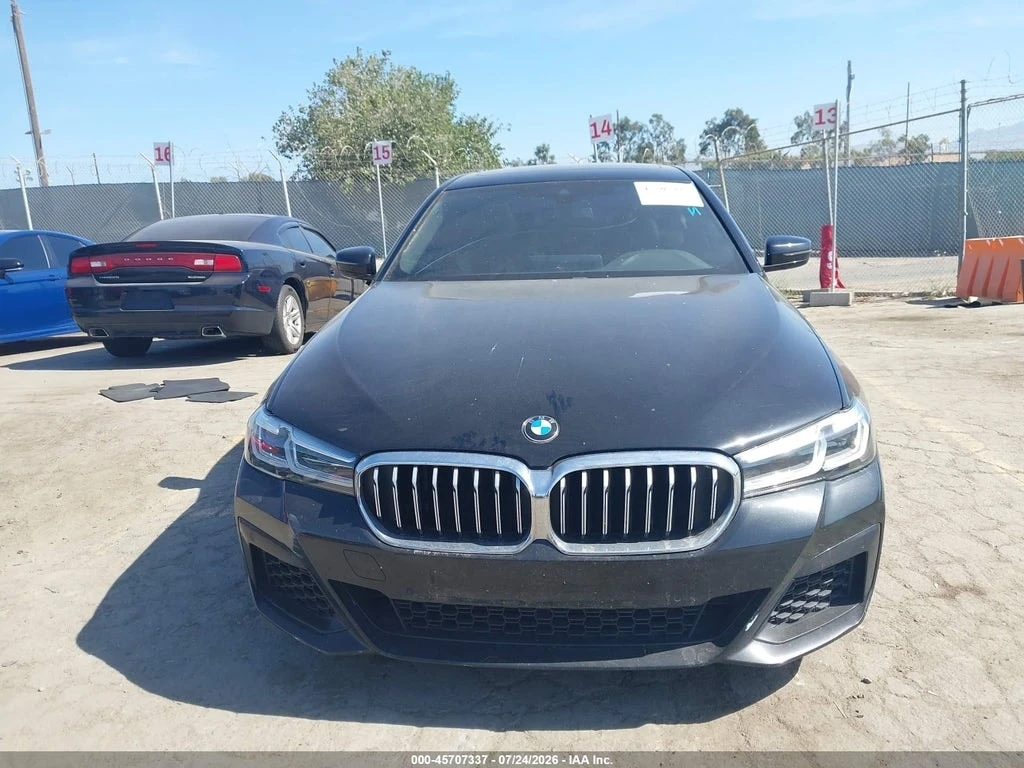 BMW 540 M SPORT * FACELIFT * * CARFAX * , снимка 13 - Автомобили и джипове - 55877700