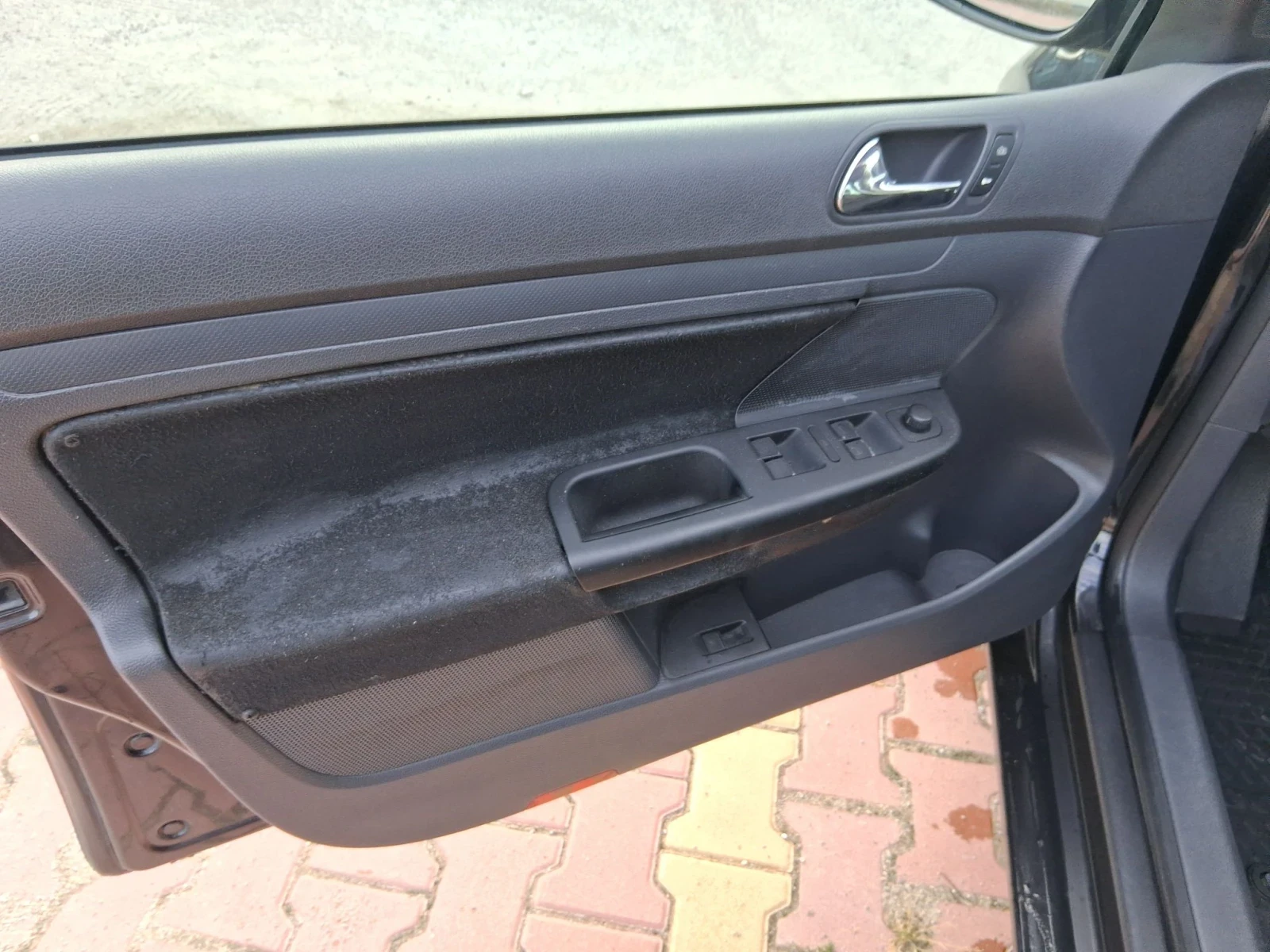 VW Golf Голф 5 (1.9ТДИ 105к.с), снимка 7 - Автомобили и джипове - 56264589