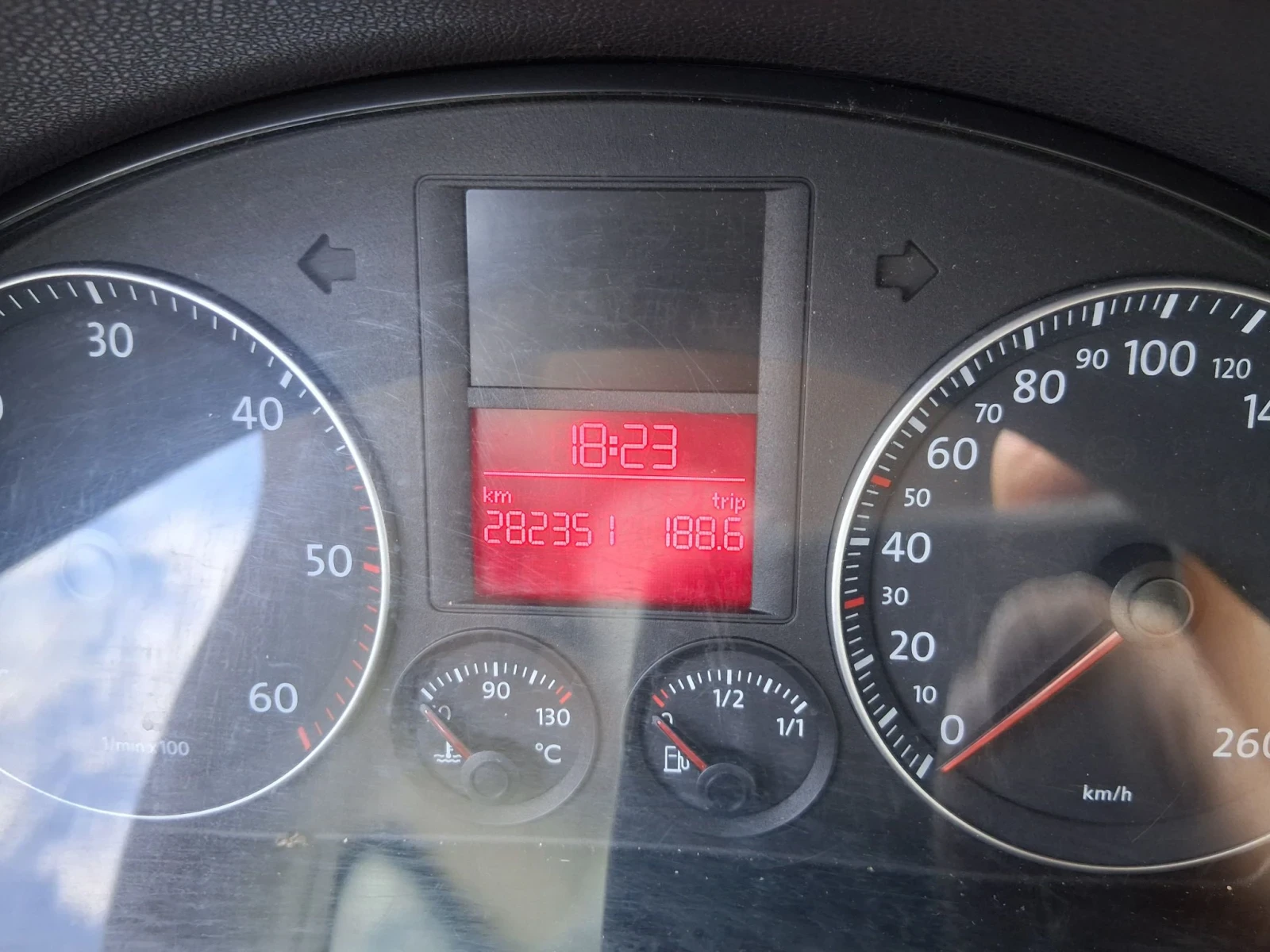 VW Golf Голф 5 (1.9ТДИ 105к.с), снимка 9 - Автомобили и джипове - 56264589