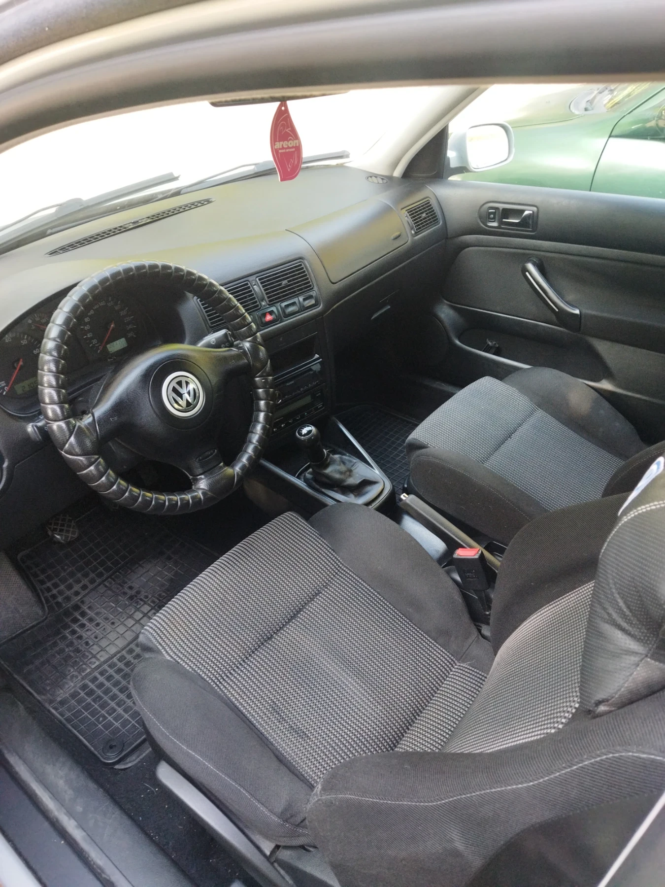 VW Golf, снимка 14 - Автомобили и джипове - 56481576