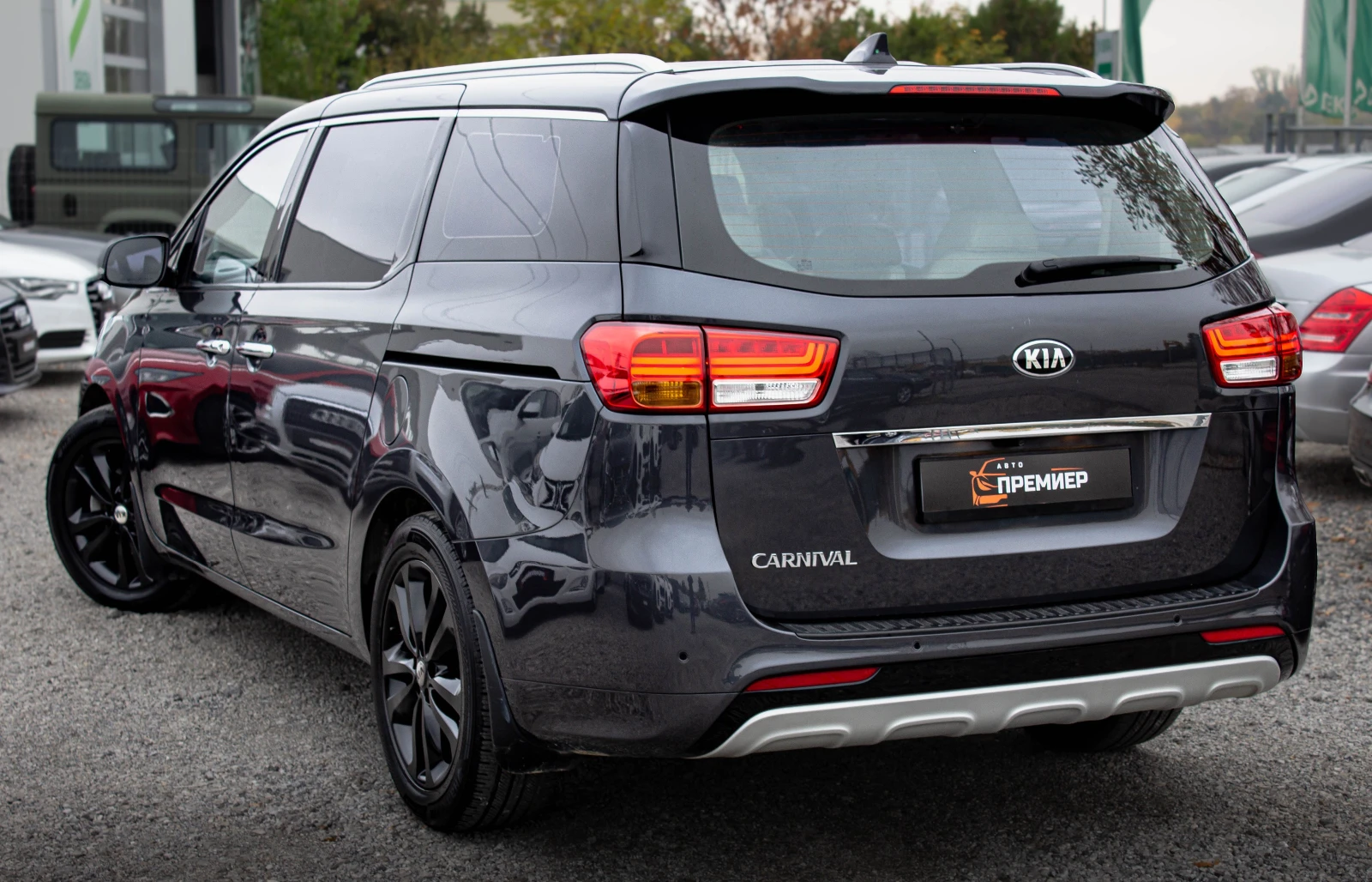 Kia Carnival 2.2CRDI-202hp-���������-6�.���.������ ��. | Mobile.bg � ����������� 6