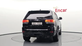 Jeep Grand cherokee OVERLAND / 3.6 / DISTRONIC / ОБДУХ / ПАНО /ПОДГРЕВ, снимка 4