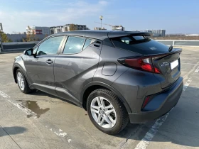 Toyota C-HR Hybrid 1.8 Гаранция, снимка 4