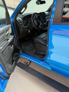     Dodge RAM 1500
