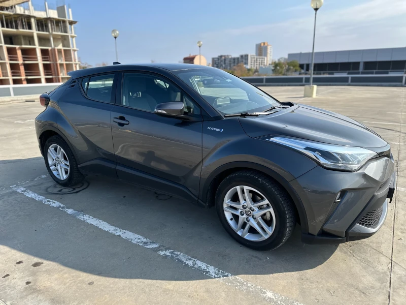 Toyota C-HR Hybrid 1.8 Гаранция, снимка 8 - Автомобили и джипове - 48359233