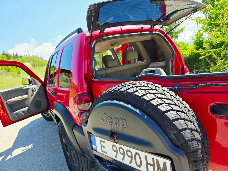 Jeep Cherokee 2.4i ГАЗ, снимка 7 - Автомобили и джипове - 51930366