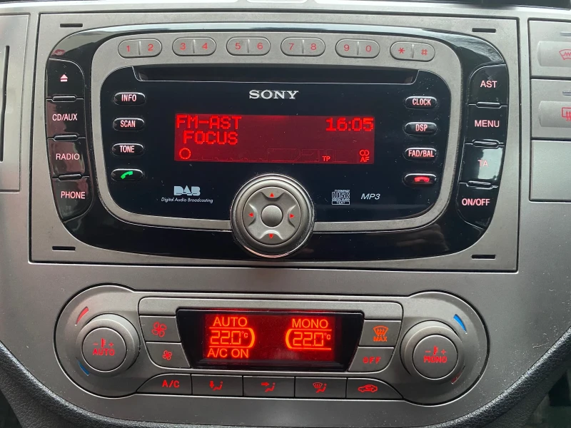 Ford Kuga 4WD 163 , снимка 6 - Автомобили и джипове - 53016499