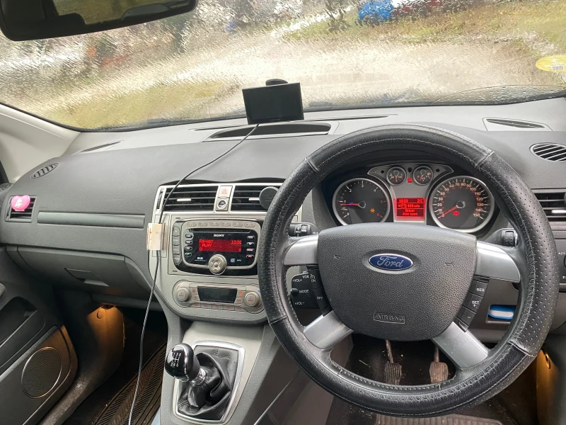 Ford Kuga 4WD 163 , снимка 4 - Автомобили и джипове - 53016499