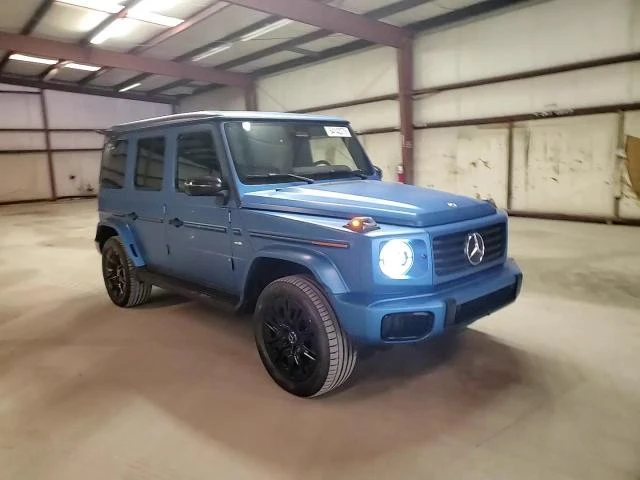 Mercedes-Benz G 580 0 All wheel drive - изображение 9