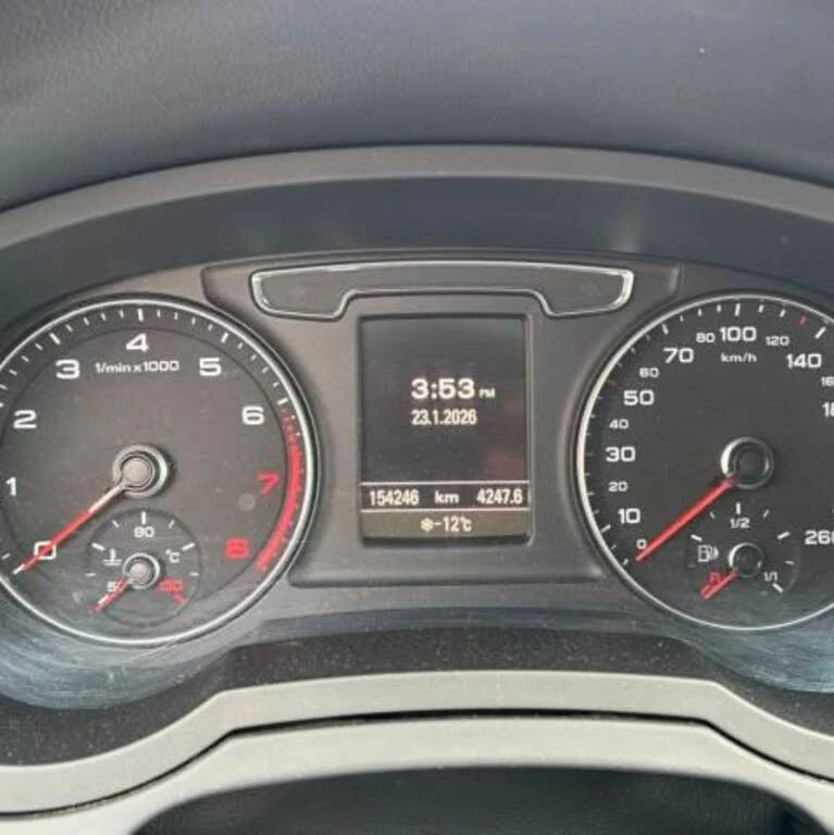 Audi Q3 2.0T quattro Progressiv* АвтоКредит* (Цена до БГ) , снимка 6 - Автомобили и джипове - 53920013