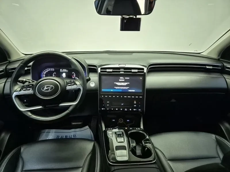 Hyundai Tucson DIESEL 2.0 2WD PREMIUM, снимка 8 - Автомобили и джипове - 54955744