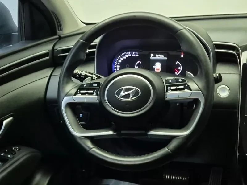 Hyundai Tucson DIESEL 2.0 2WD PREMIUM, снимка 6 - Автомобили и джипове - 54955744