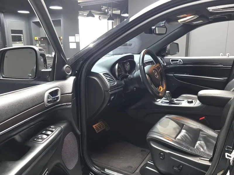 Jeep Grand cherokee 3.6 Limited Wk2, снимка 10 - Автомобили и джипове - 55644322